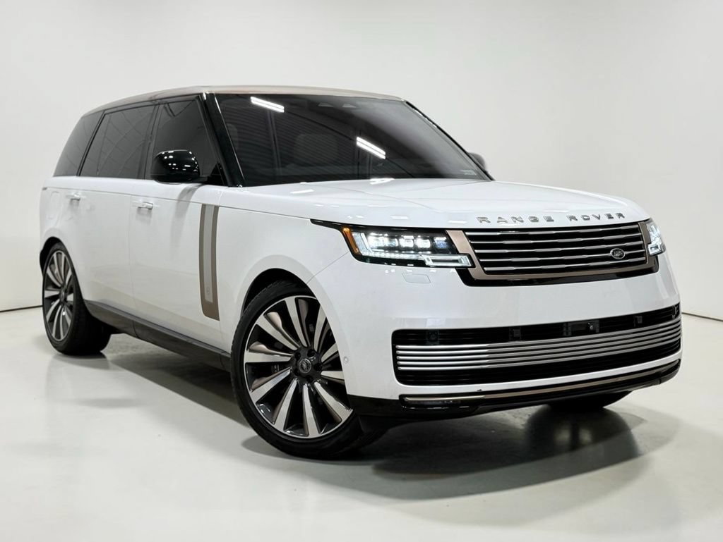 Used 2023 Land Rover Range Rover SV AWD/4WD image 8