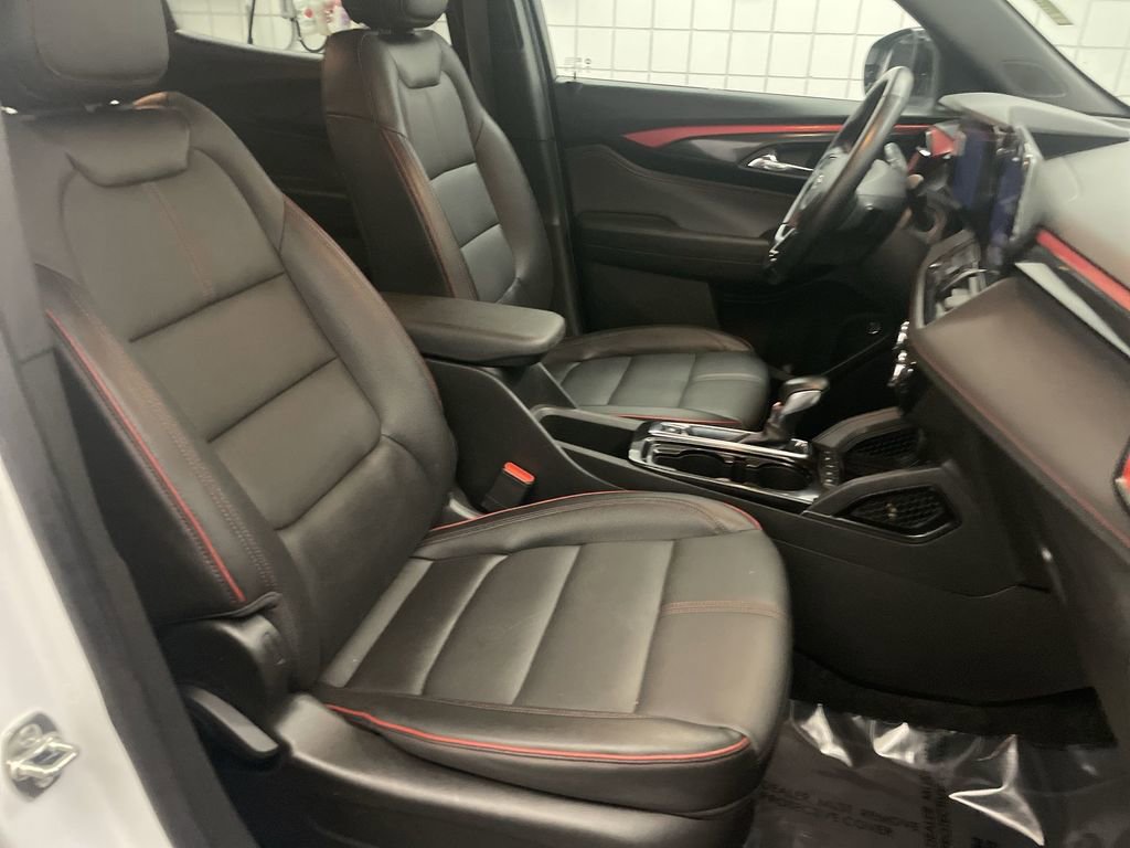 Used 2024 Chevrolet TrailBlazer RS w/ Convenience Package FWD image 20
