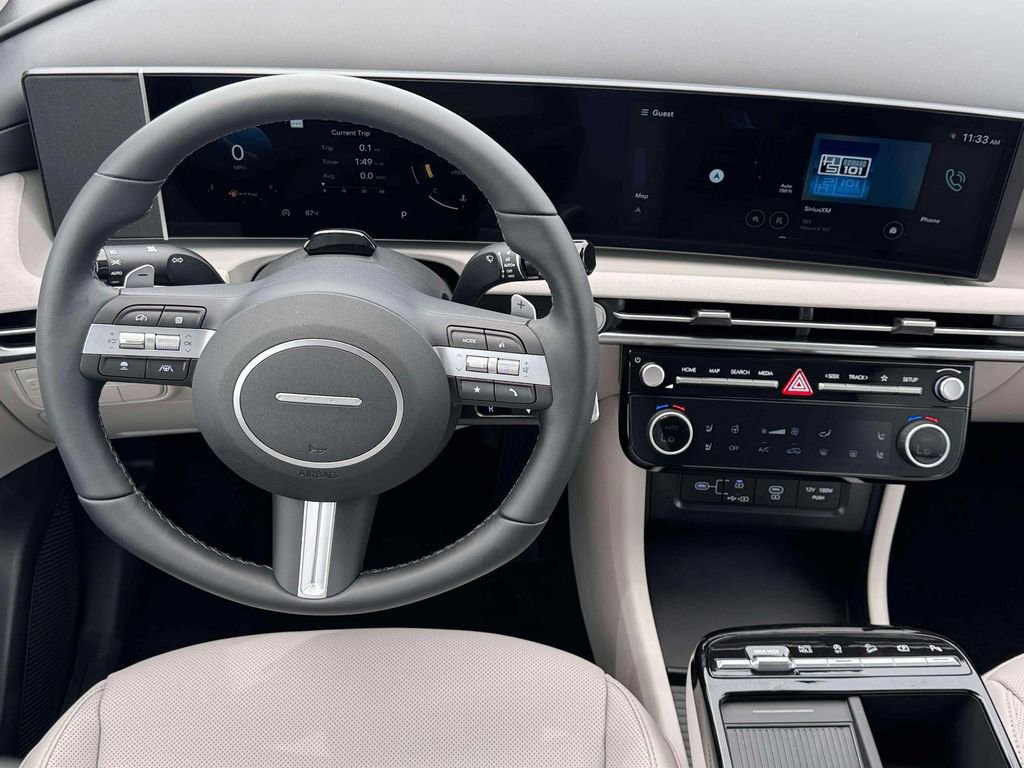 New 2026 Hyundai Tucson Limited FWD image 17