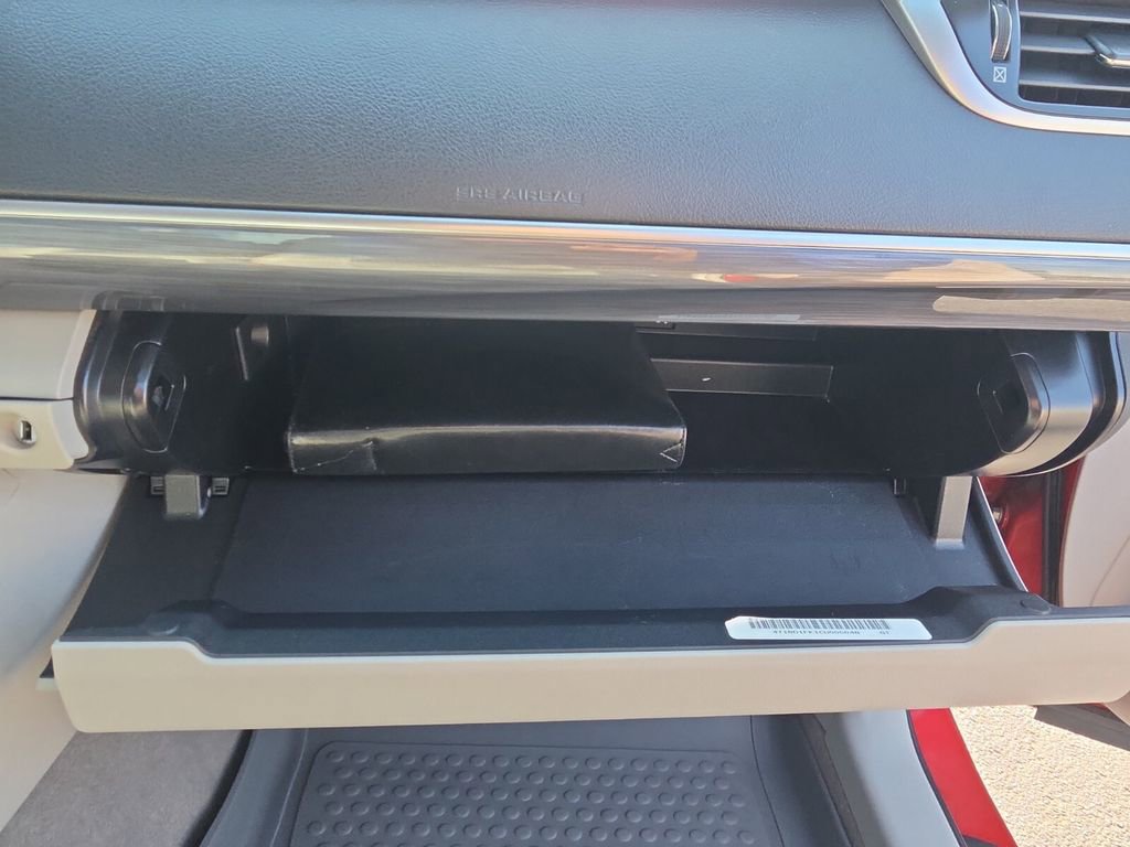 Used 2012 Toyota Camry XLE w/ Leather Pkg FWD image 20