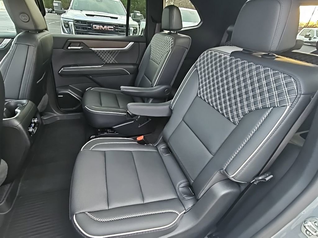 Certified 2024 GMC Acadia Denali w/ LPO, Floor Liner Package image 15