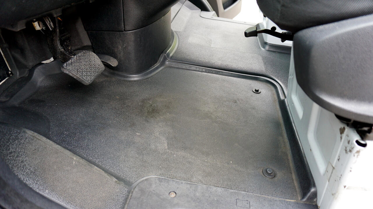 Used 2019 Mercedes-Benz Sprinter 1500 image 21