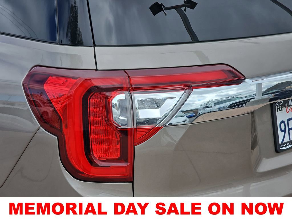Used 2023 GMC Acadia SLE w/ Driver Convenience Package AWD/4WD image 42
