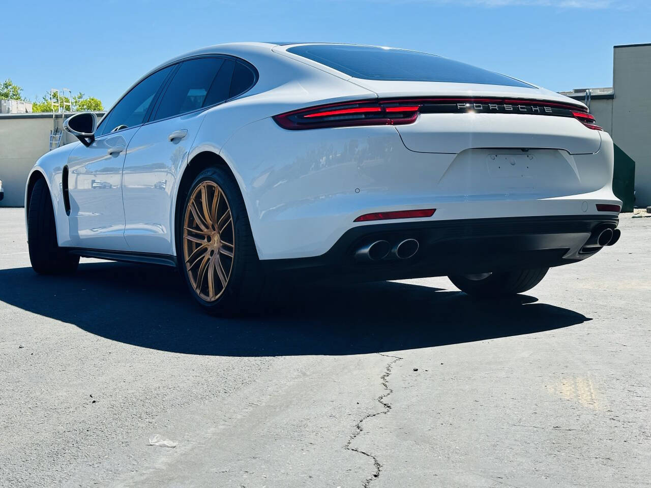 Used 2017 Porsche Panamera 4S AWD/4WD image 11