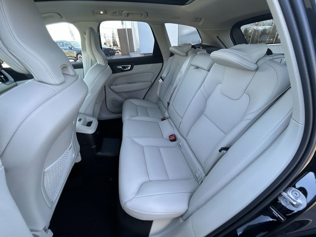 Certified 2025 Volvo XC60 T8 Plus w/ Climate Package image 13