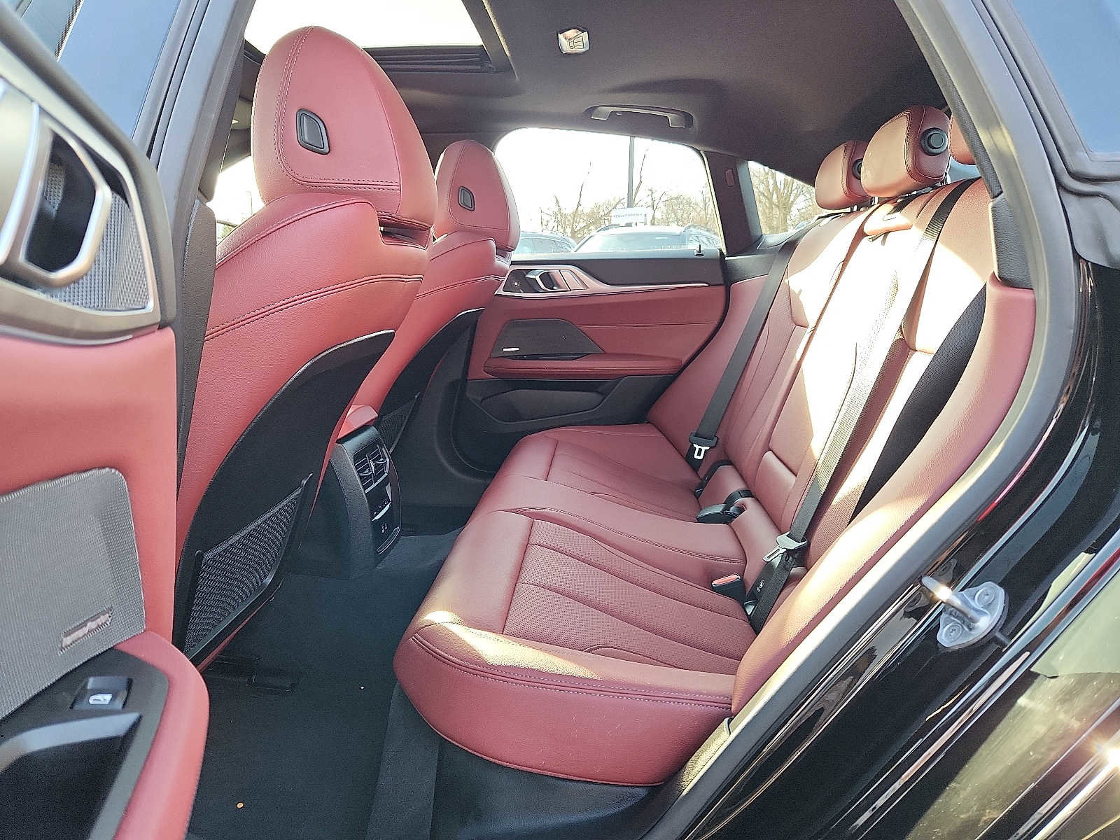 Certified 2023 BMW i4 eDrive35 w/ Premium Package image 10