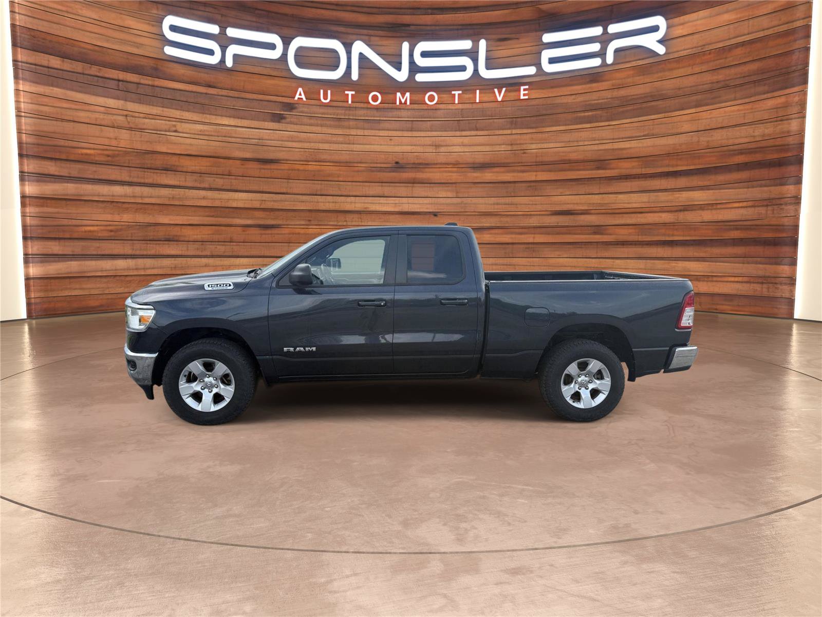 Used 2021 RAM 1500 Big Horn AWD/4WD image 2