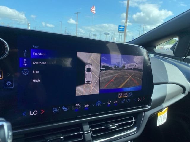 New 2026 Chevrolet Equinox EV RS image 32