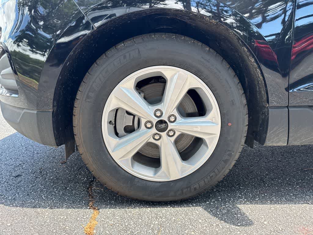 New 2024 Ford Edge SE AWD/4WD image 9