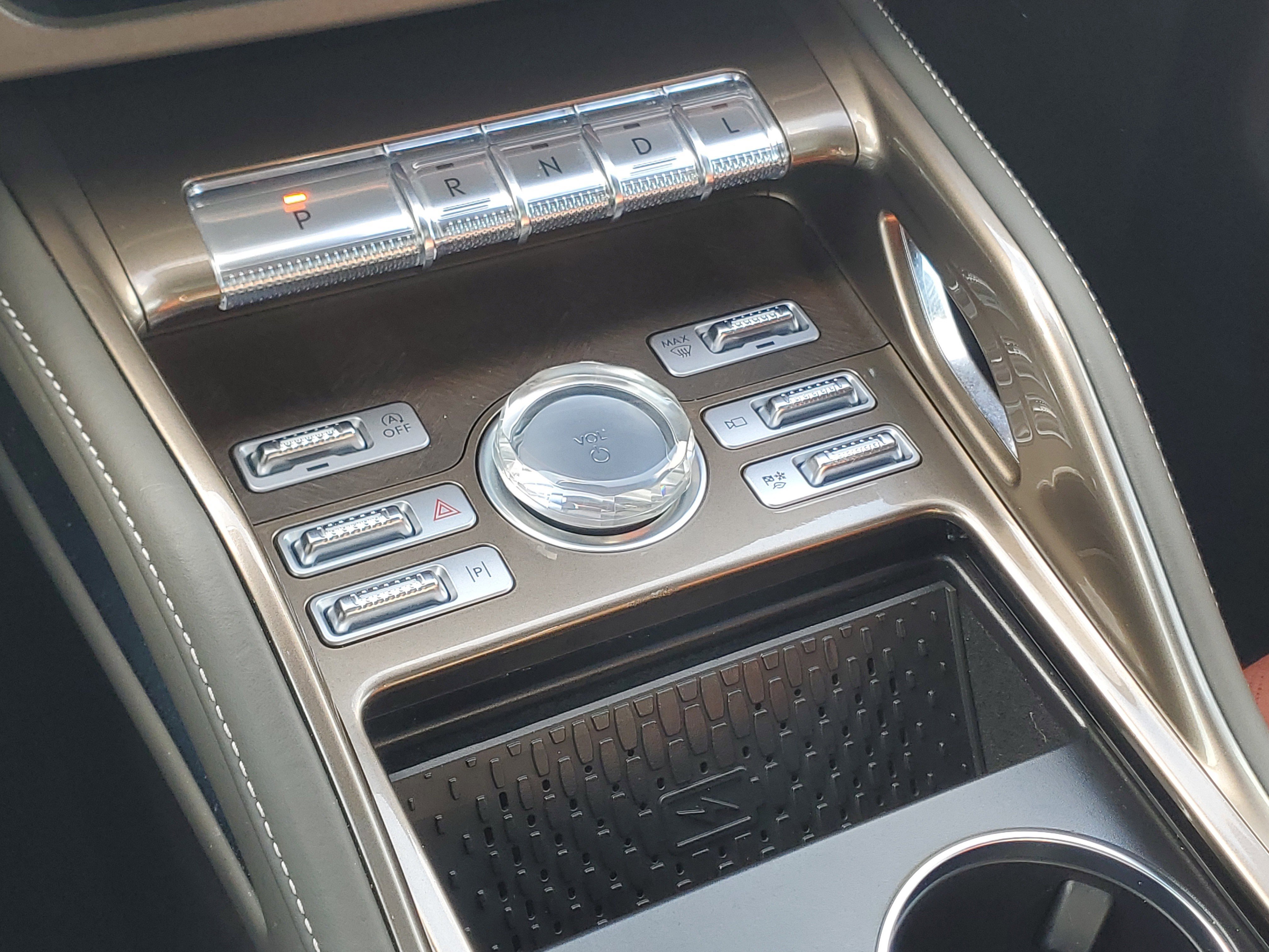 Certified 2024 Lincoln Nautilus Black Label w/ Jet Appearance Package (87T) image 19