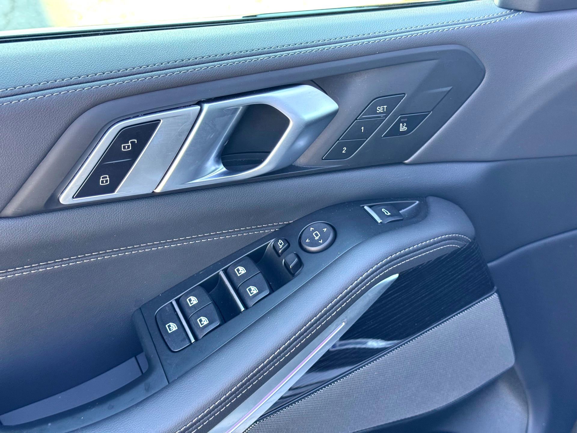 Used 2026 BMW X5 sDrive40i image 16