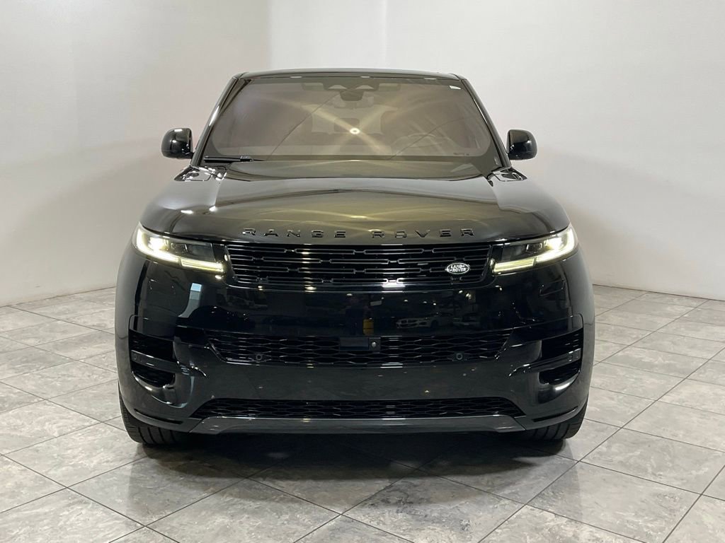 Used 2023 Land Rover Range Rover Sport SE image 4