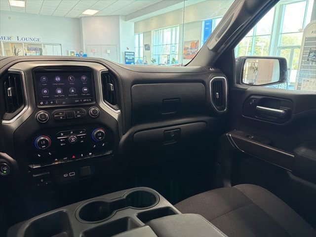 Used 2021 Chevrolet Silverado 1500 RST AWD/4WD image 25