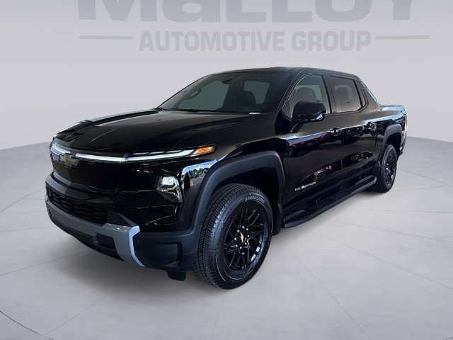 Used 2026 Chevrolet Silverado EV LT AWD/4WD image 1