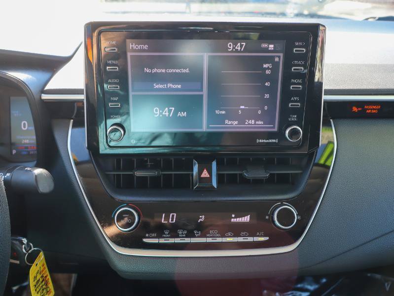 Used 2021 Toyota Corolla LE FWD image 17