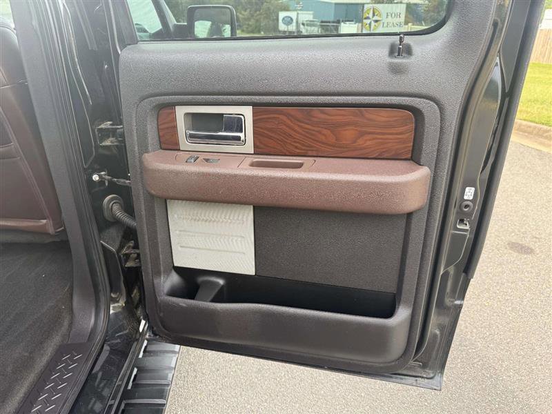 Used 2010 Ford F150 Platinum image 39