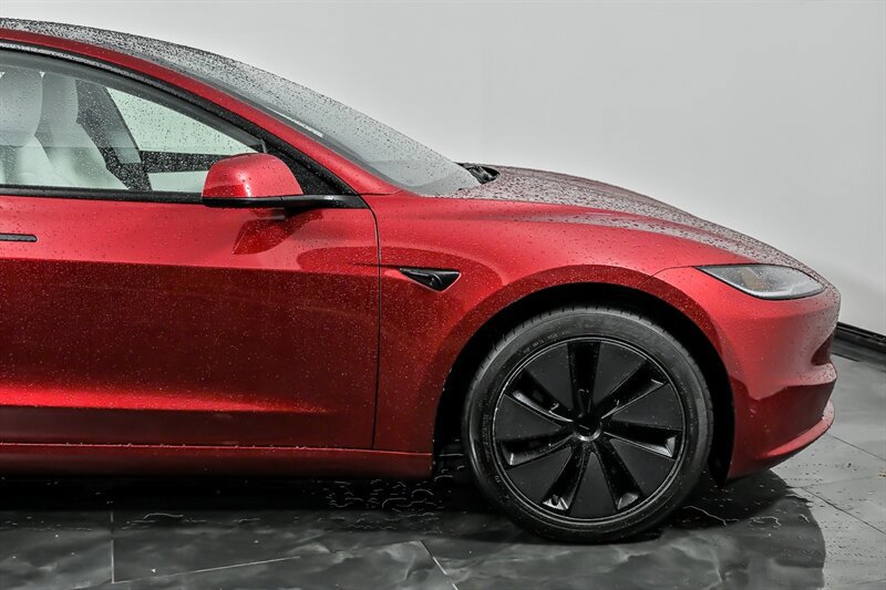 Used 2025 Tesla Model 3 Long Range AWD/4WD image 12
