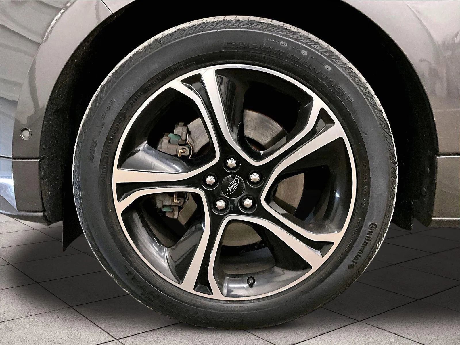 Used 2019 Ford Edge ST w/ Equipment Group 401A AWD/4WD image 8