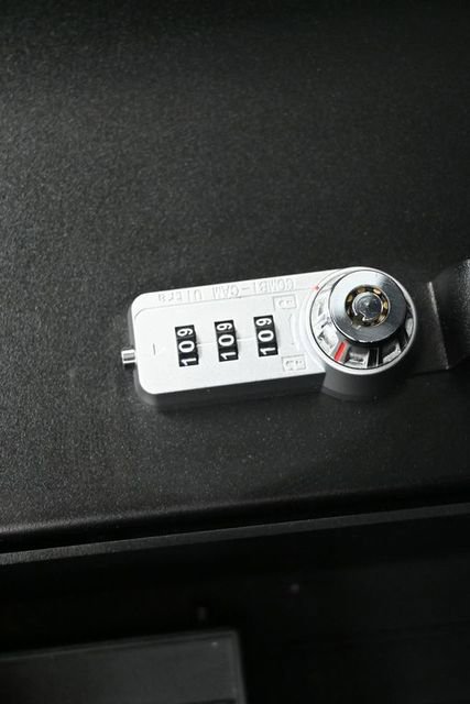 Used 2025 Toyota Sequoia Capstone image 19