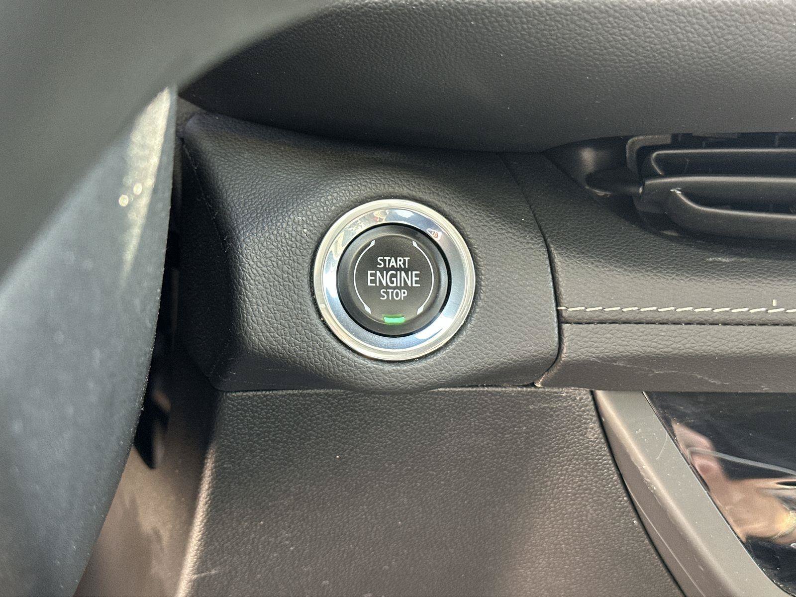 Used 2023 Buick Envision Essence FWD image 15