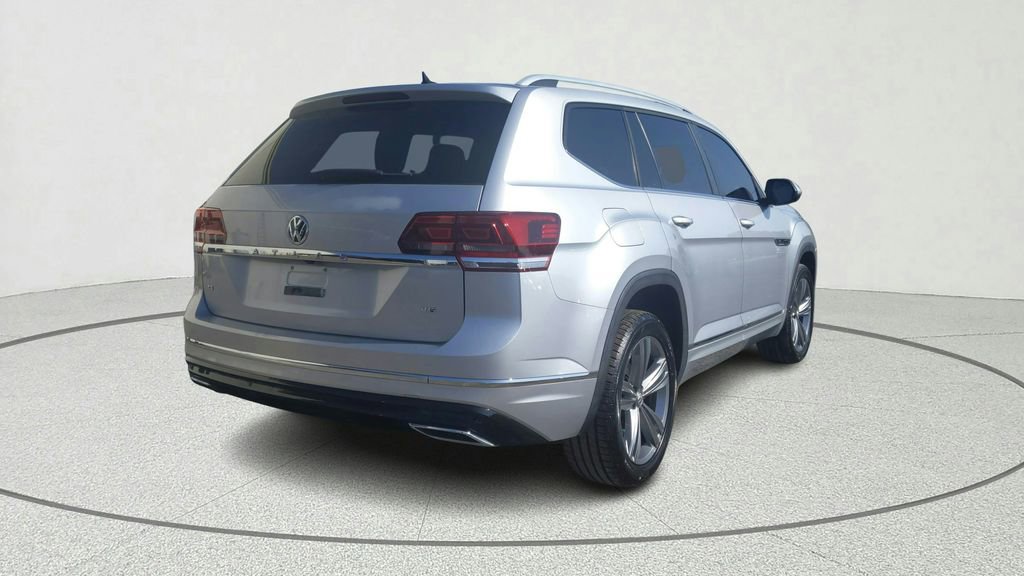 Used 2018 Volkswagen Atlas SE w/ R-Line Package FWD image 6