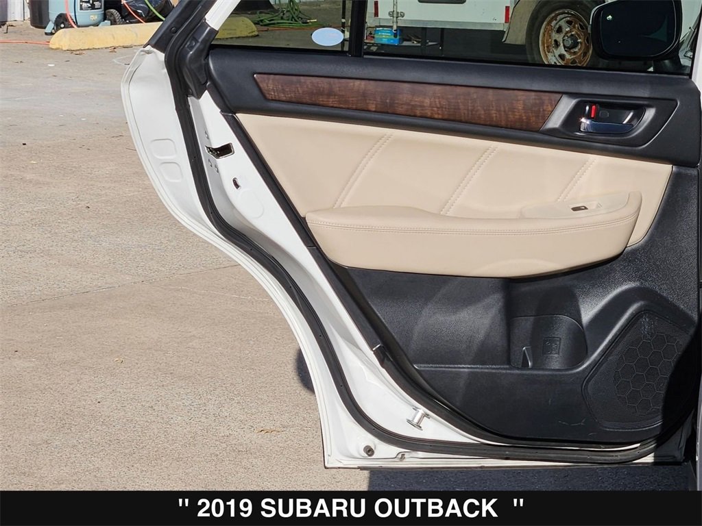 Used 2019 Subaru Outback 2.5i Limited w/ Popular Package #2 image 18