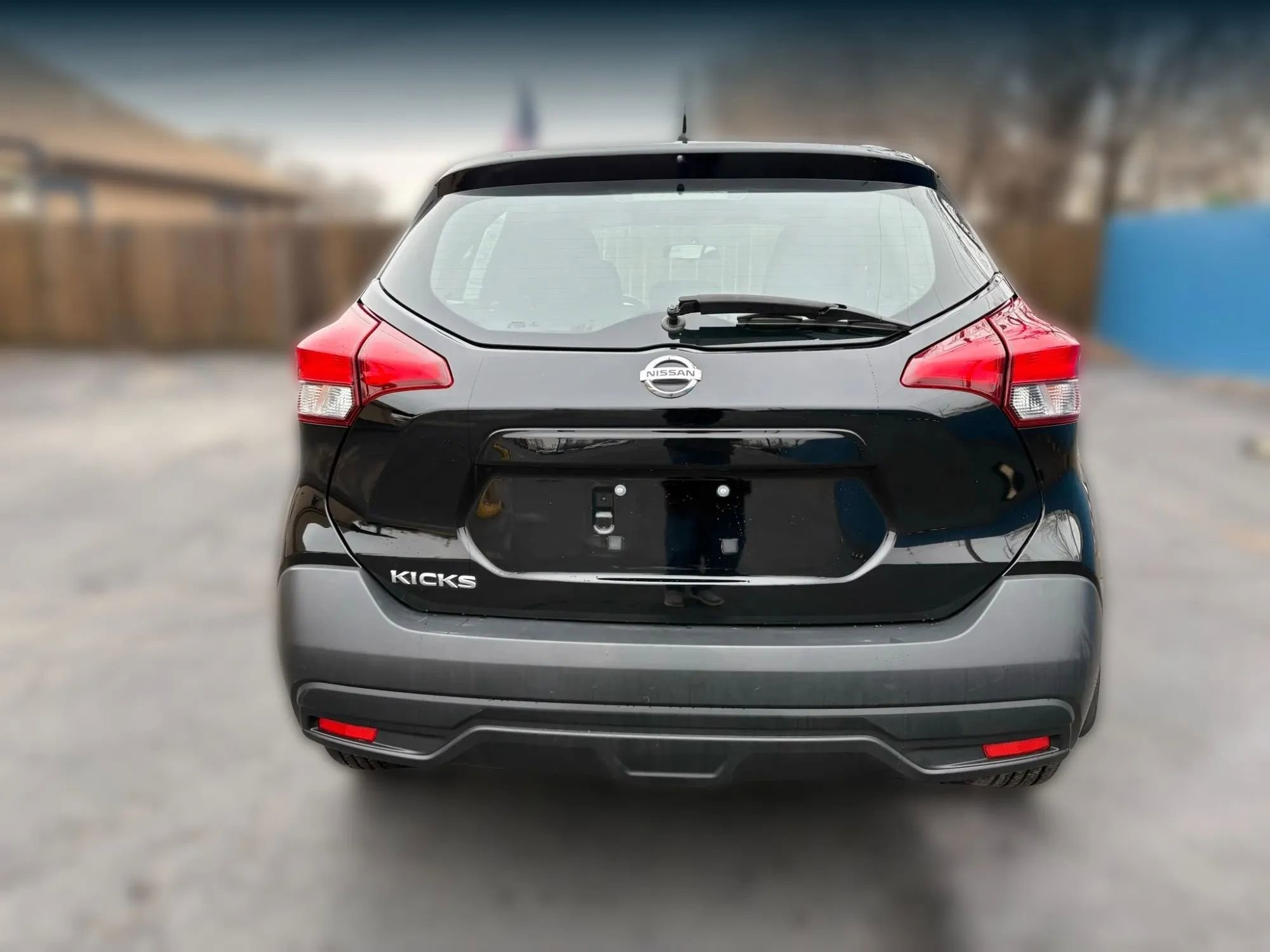 Used 2019 Nissan Kicks S image 6
