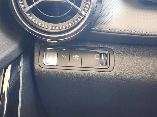 Used 2026 Chevrolet Equinox LT FWD image 23