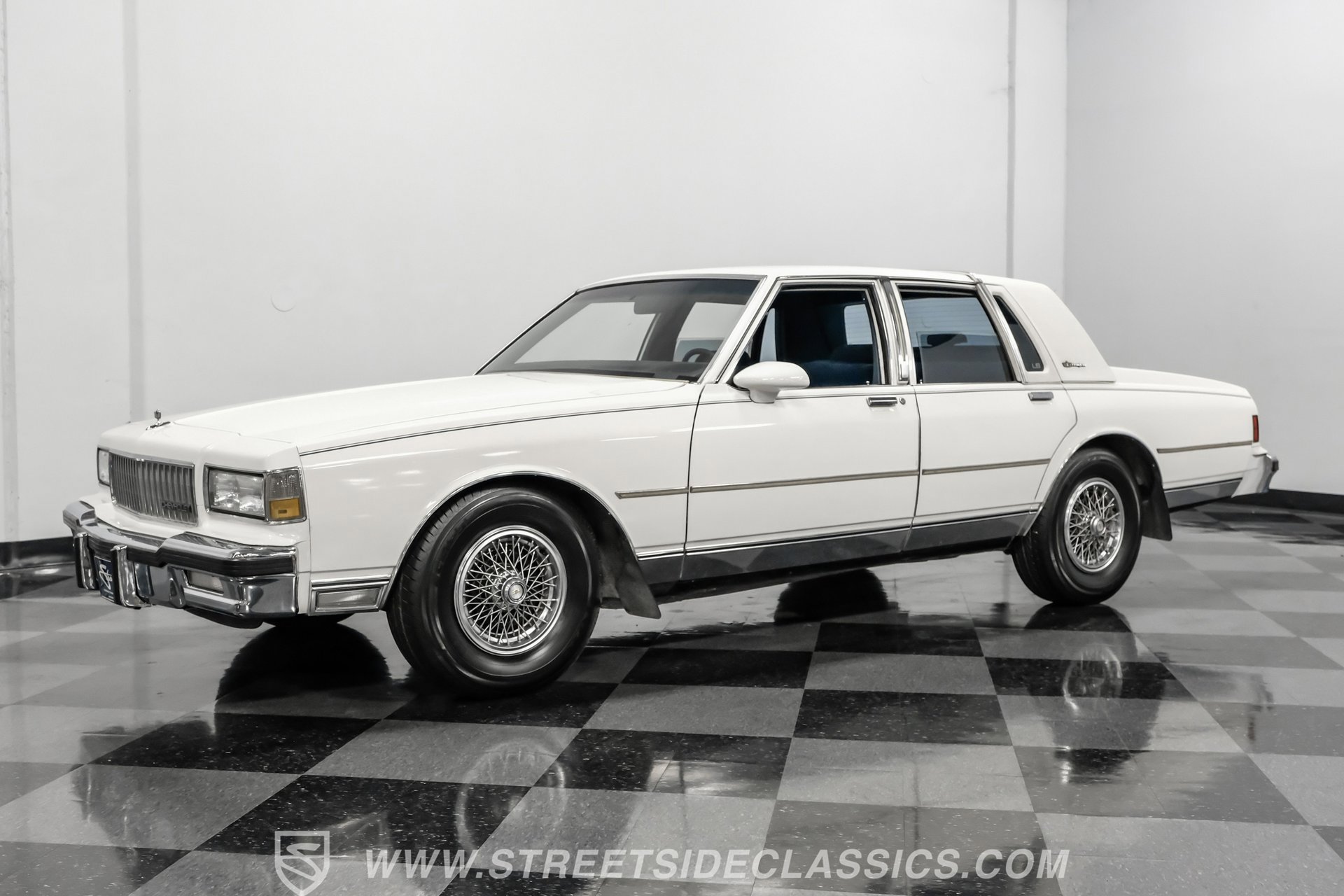 Used 1987 Chevrolet Caprice Classic Brougham RWD image 7
