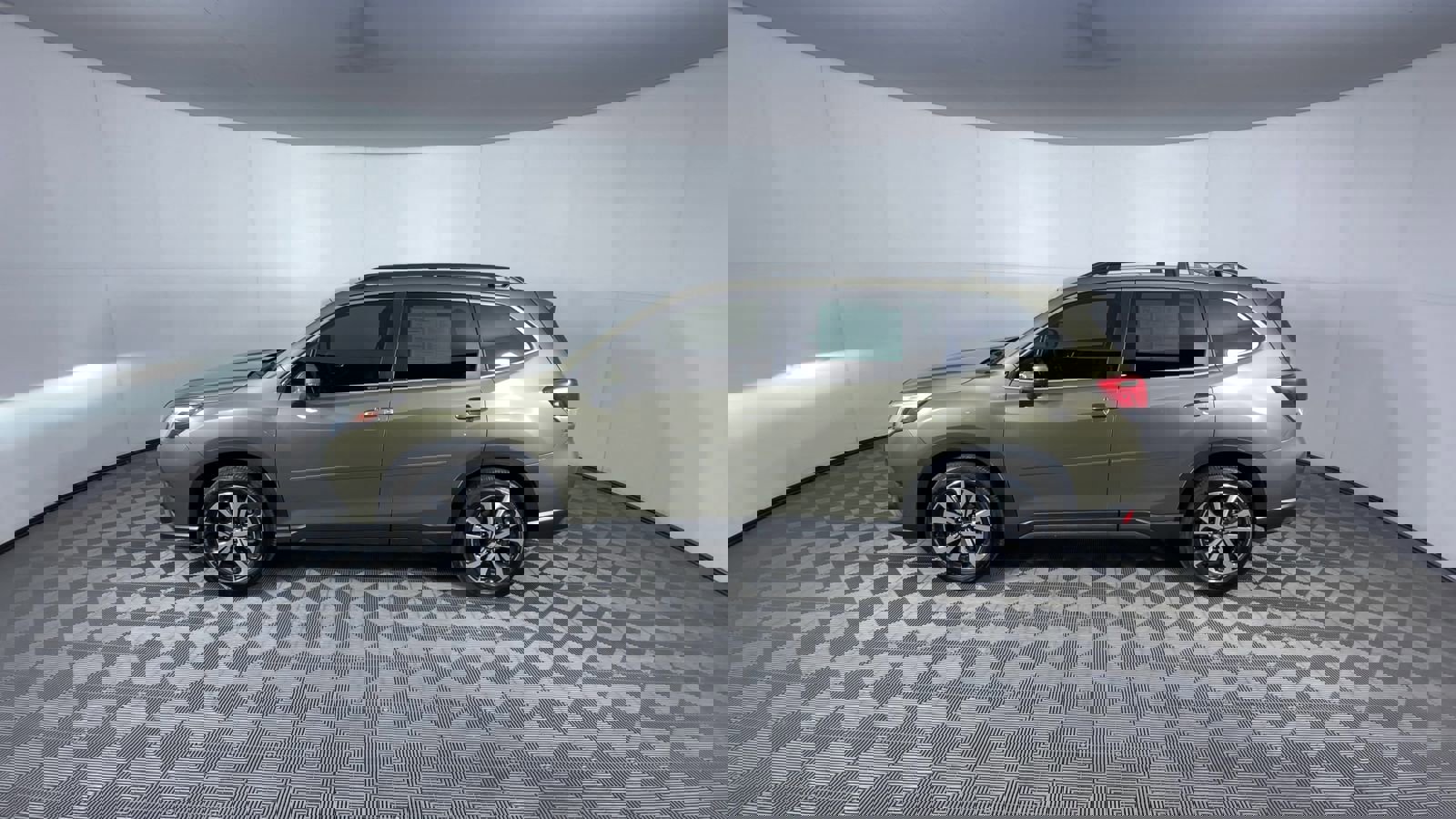 Certified 2023 Subaru Forester Limited image 5