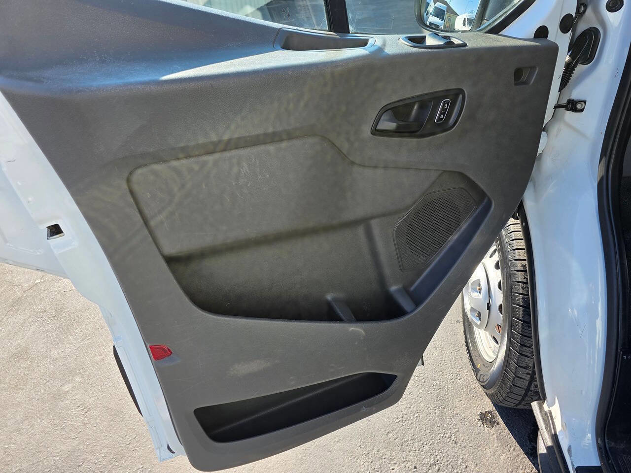 Used 2023 Ford Transit 250 148 High Roof Extended AWD image 19