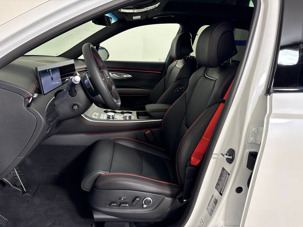New 2027 Genesis GV70 2.5T Sport Prestige AWD/4WD image 15