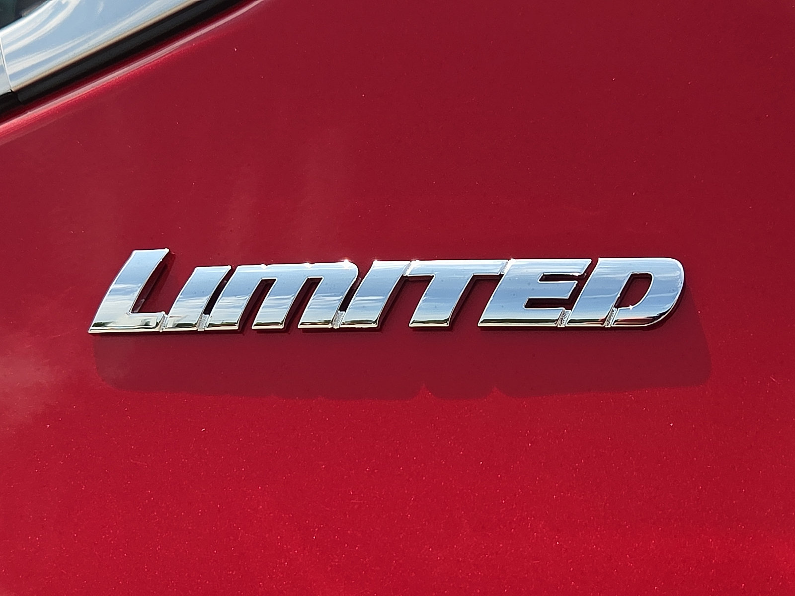 Used 2024 Toyota Tundra Limited w/ Power Package AWD/4WD image 8