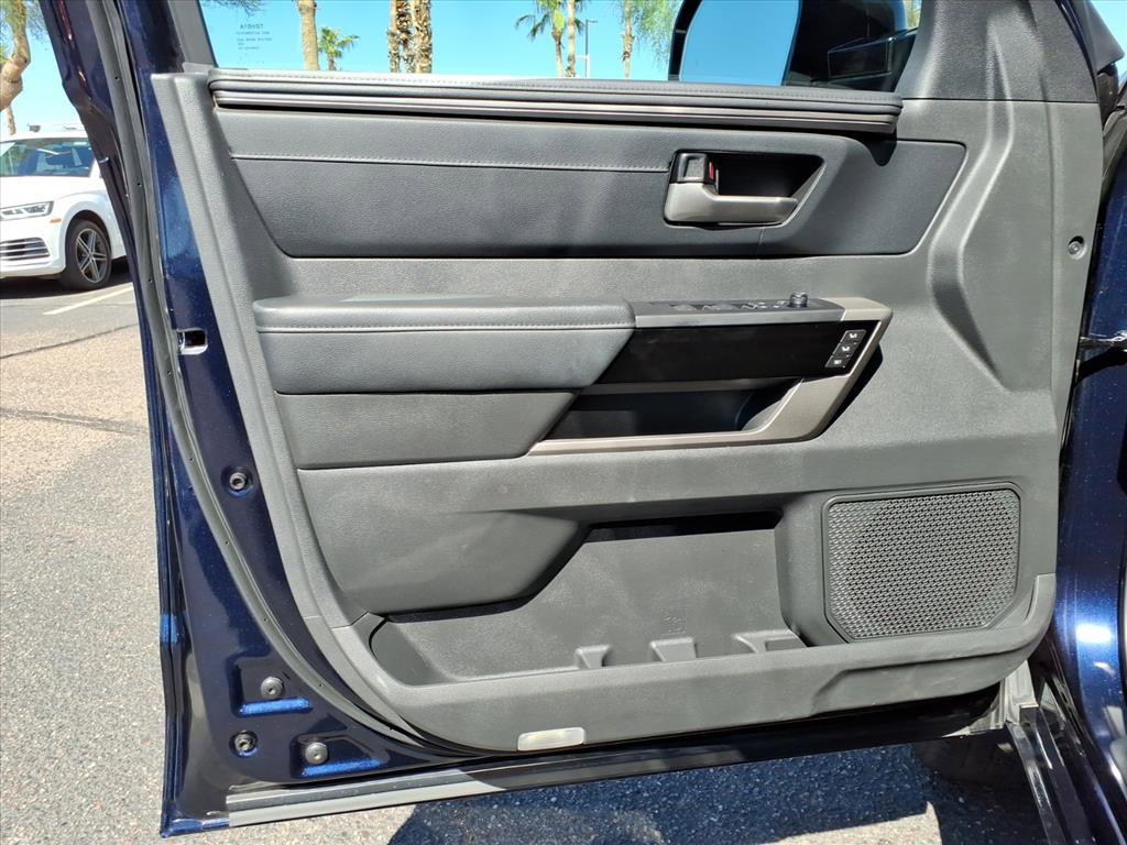 Used 2025 Toyota Tundra Limited image 18