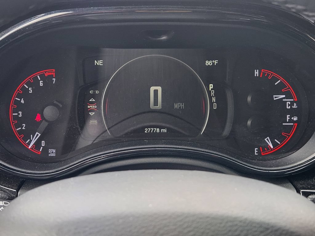 Used 2025 Dodge Durango GT RWD image 11