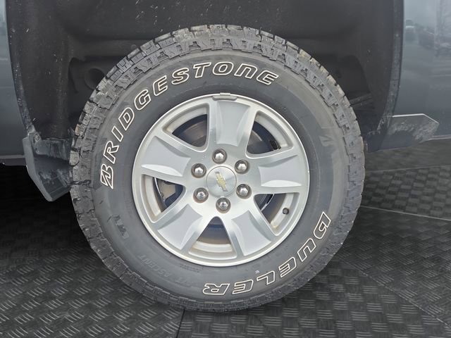 Used 2017 Chevrolet Silverado 1500 LT w/ LT Eassist Package image 33