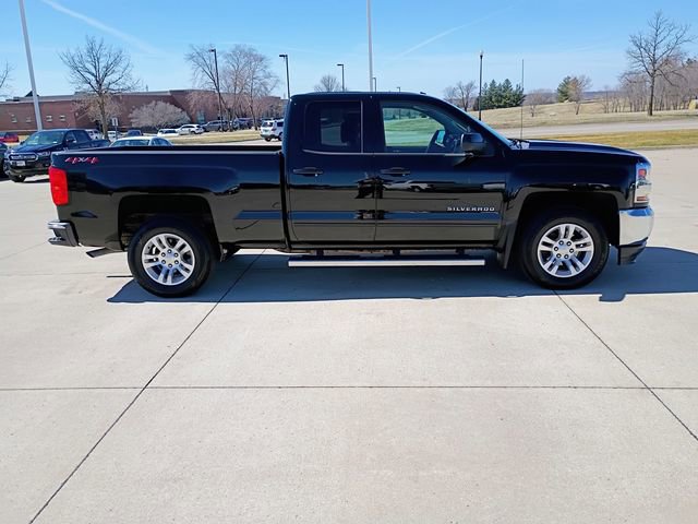 Used 2018 Chevrolet Silverado 1500 LT w/ All Star Edition image 16