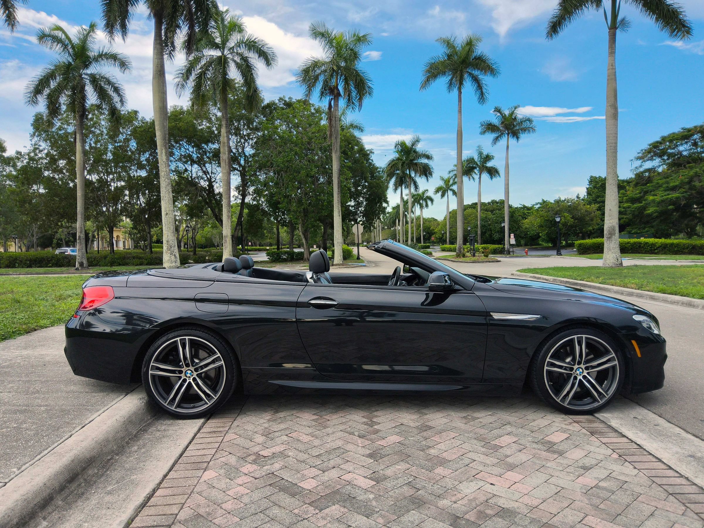 Used 2018 BMW 640i Convertible RWD image 18