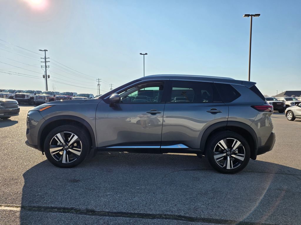 Used 2021 Nissan Rogue SL w/ Premium Package image 4