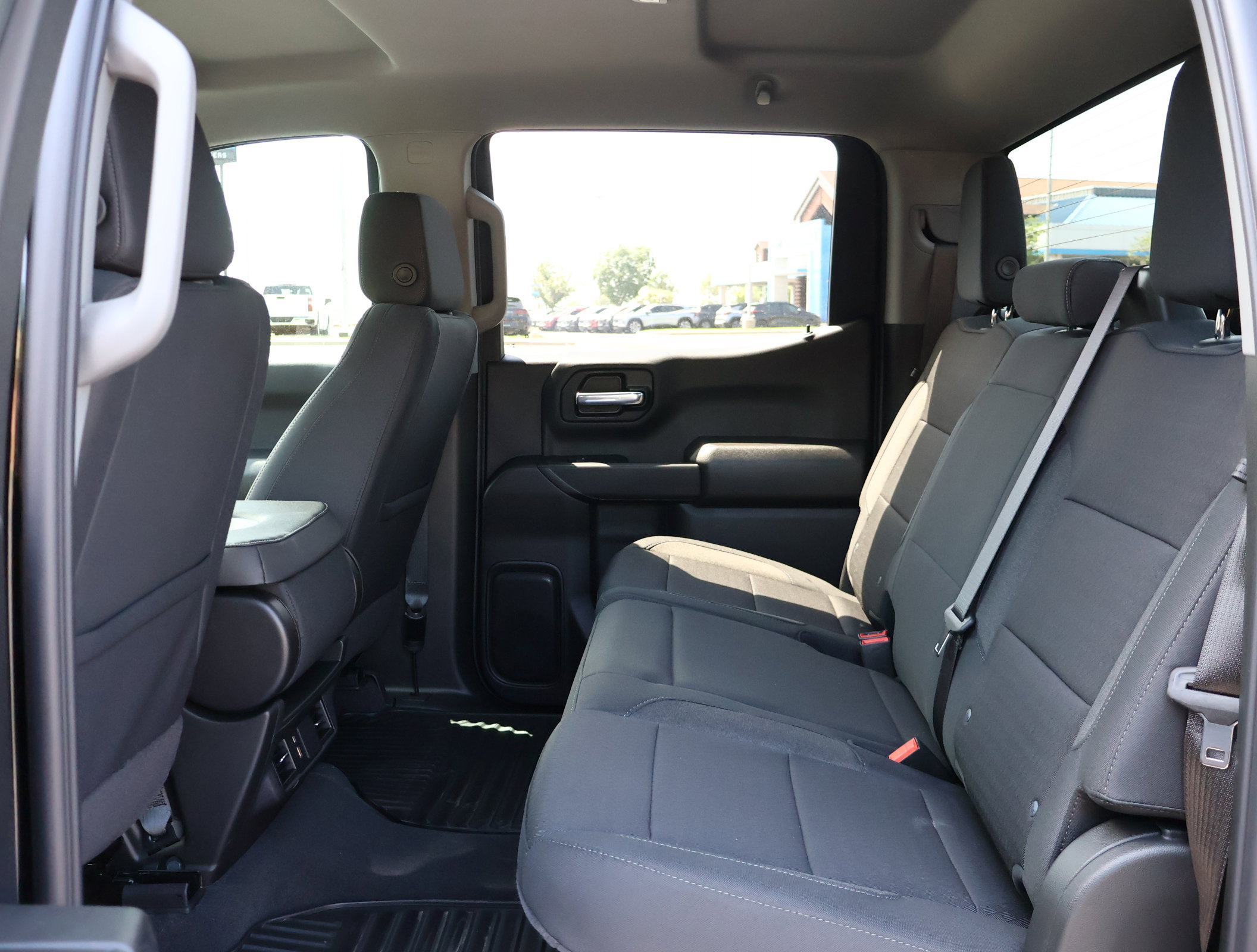 New 2026 Chevrolet Silverado 1500 Custom AWD/4WD image 18