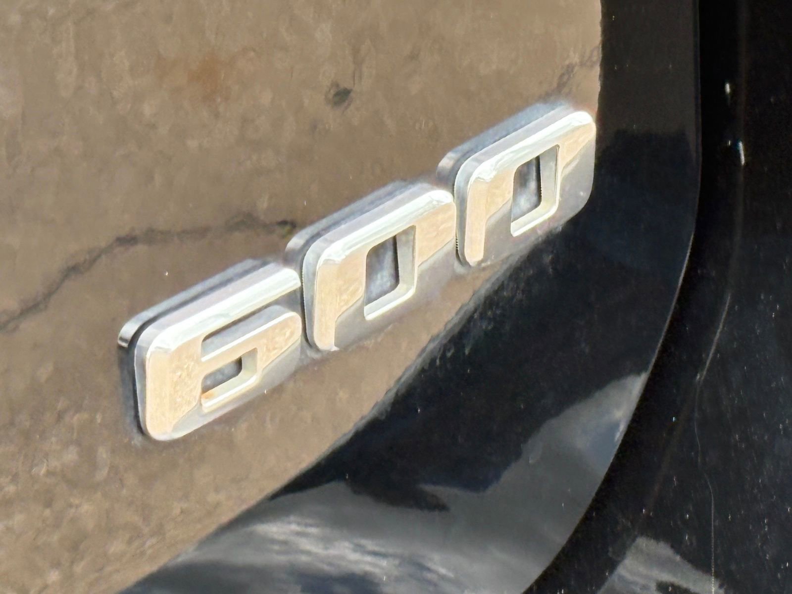 Used 2022 Cadillac Escalade Premium Luxury image 12