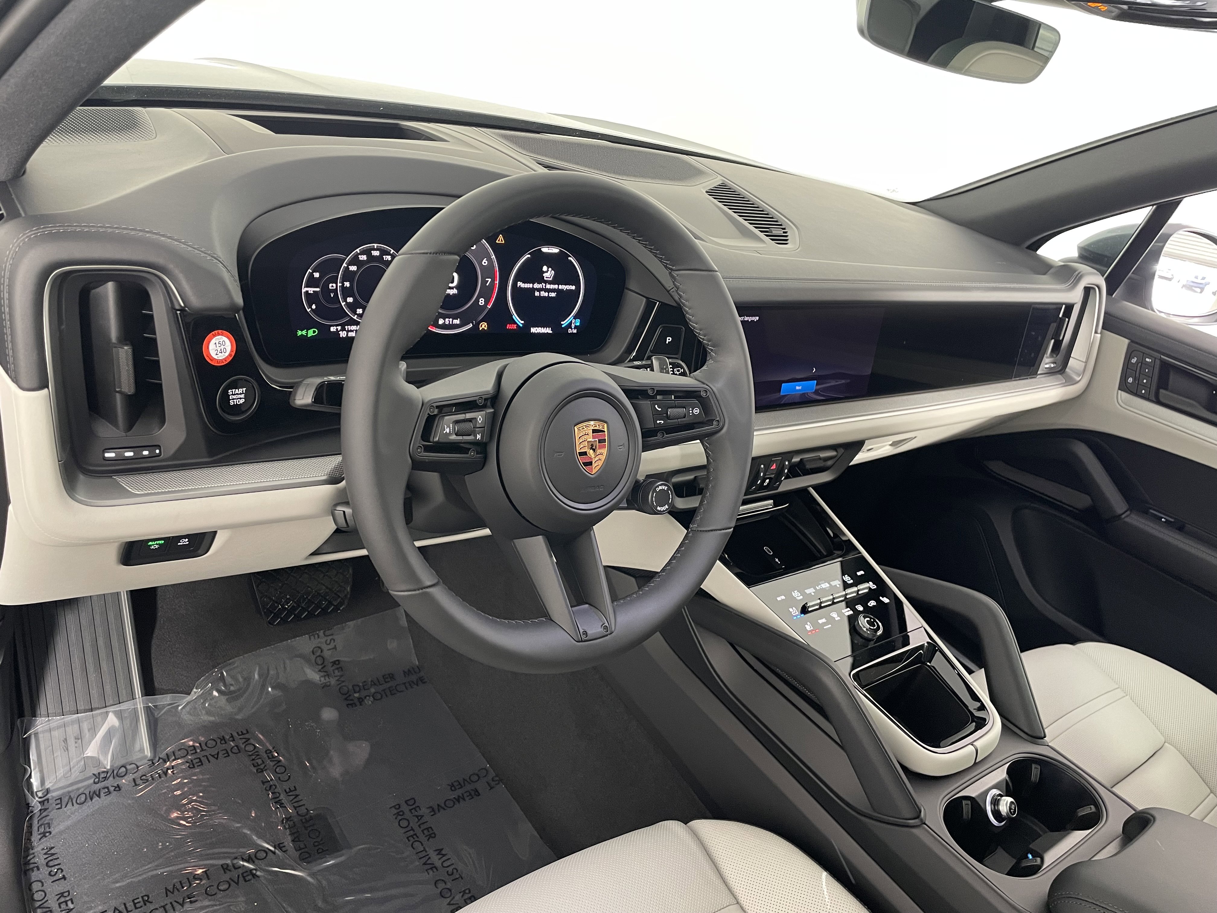 New 2026 Porsche Cayenne image 4