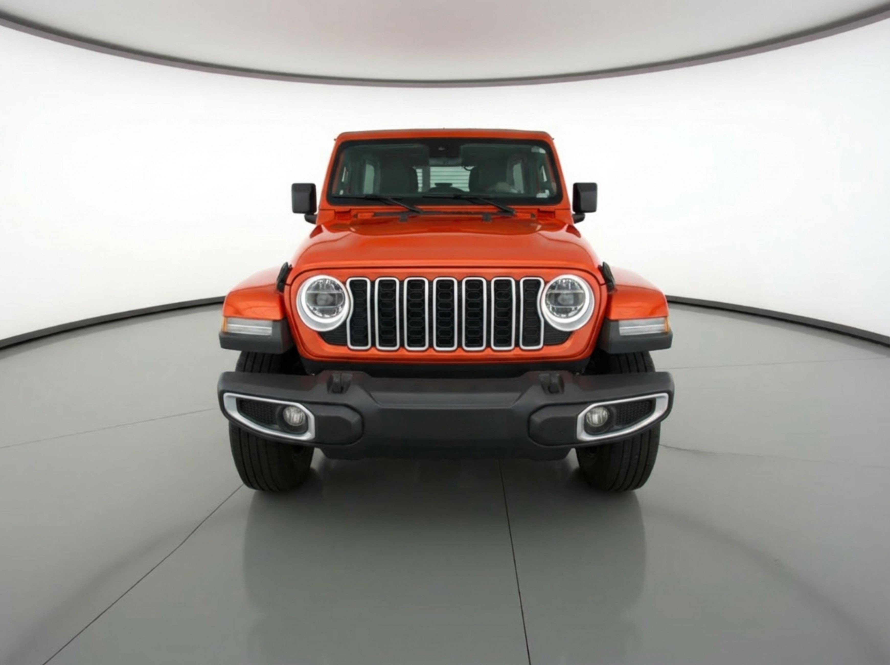 Used 2025 Jeep Wrangler Sahara image 2