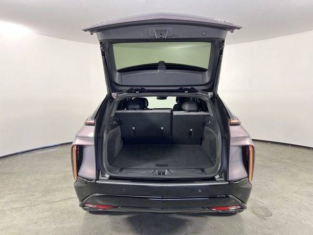Certified 2024 Cadillac Lyriq Tech image 27