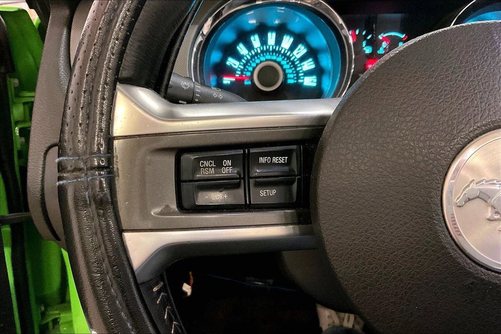 Used 2013 Ford Mustang GT RWD image 15