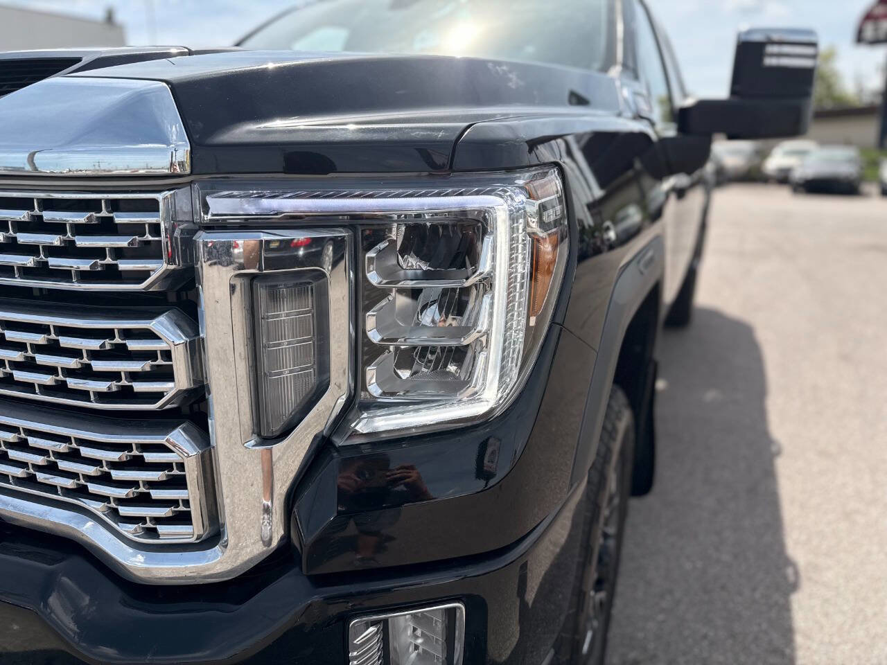 Used 2021 GMC Sierra 2500 Denali w/ Denali Ultimate Package AWD/4WD image 12