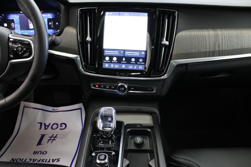 Used 2023 Volvo S90 B6 Ultimate w/ Protection Package Premier AWD/4WD image 24