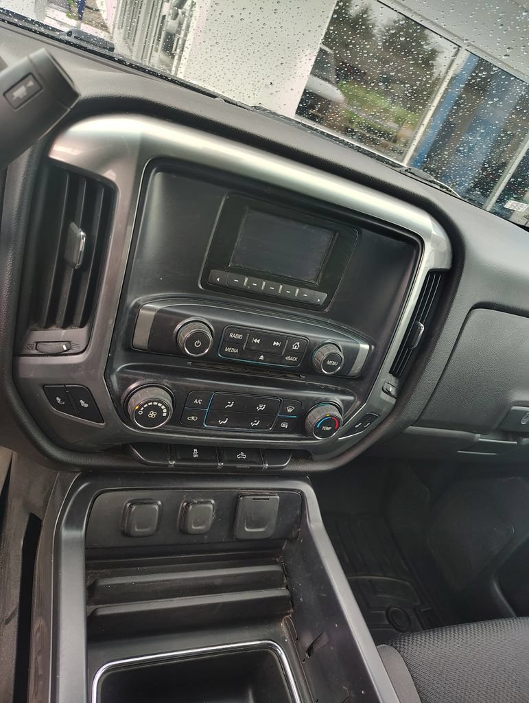 Used 2015 Chevrolet Silverado 2500 LT AWD/4WD image 14