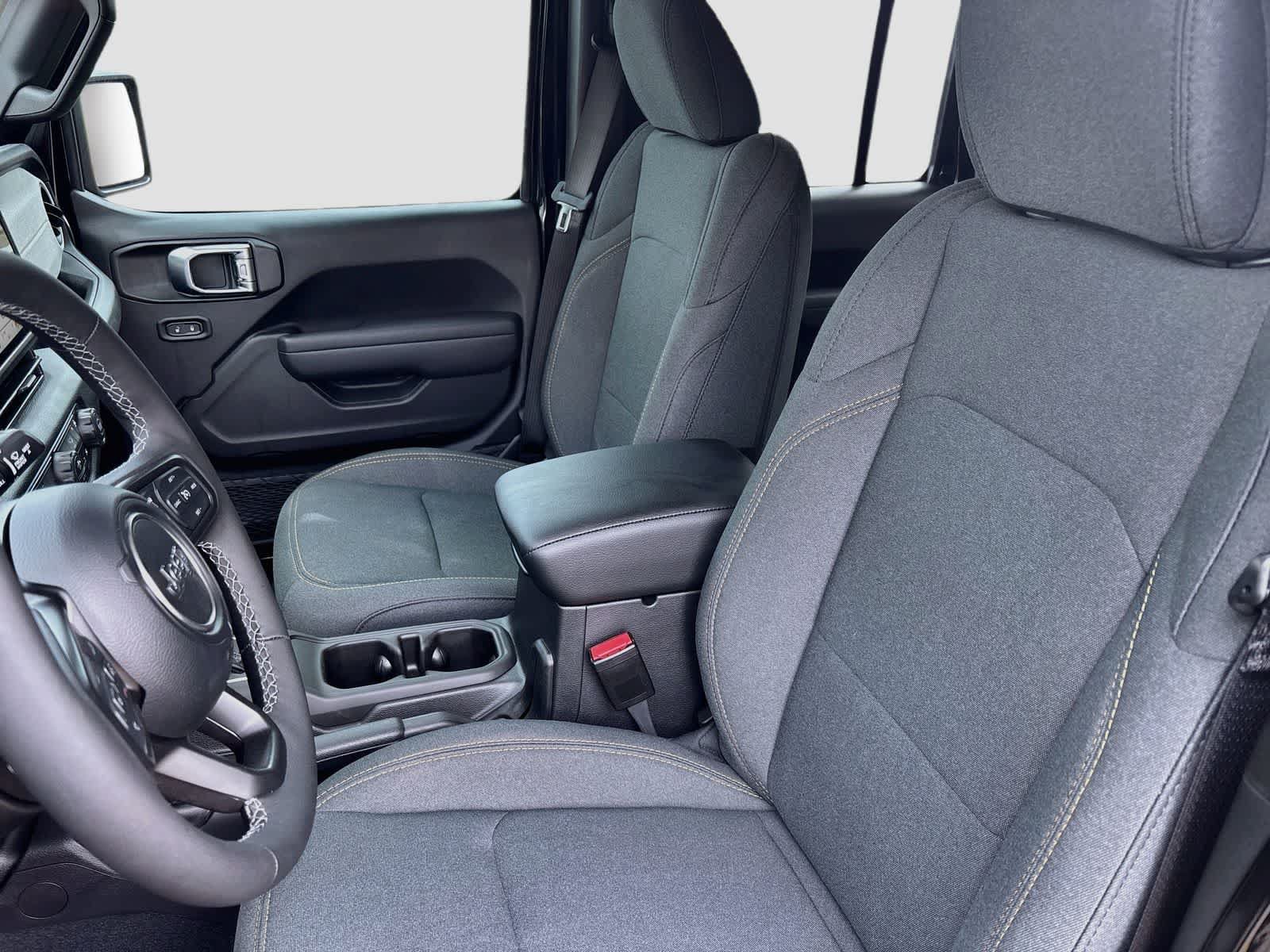 New 2026 Jeep Gladiator Sport AWD/4WD image 21