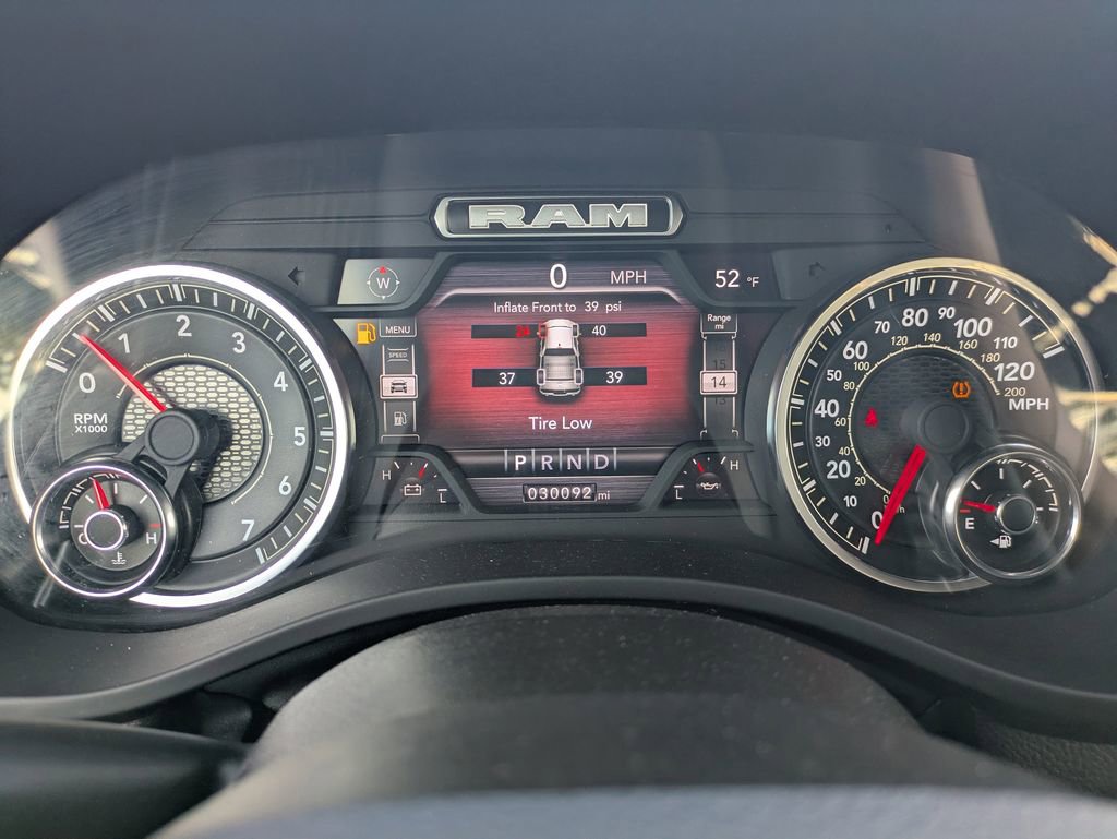 Used 2024 RAM 1500 Laramie image 30